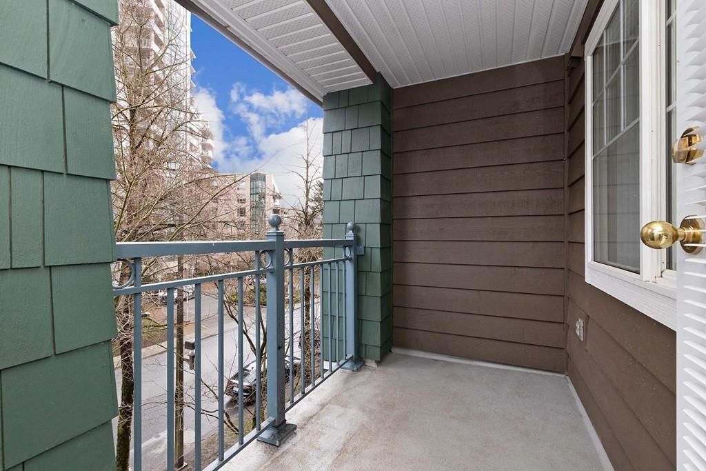 Listing Image 14