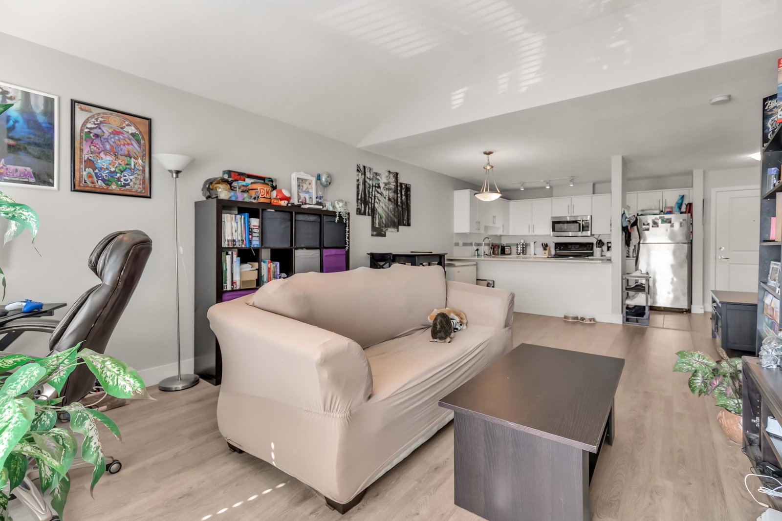 Listing Image 21
