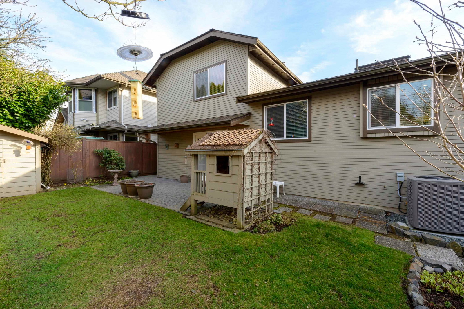 Listing Image 8