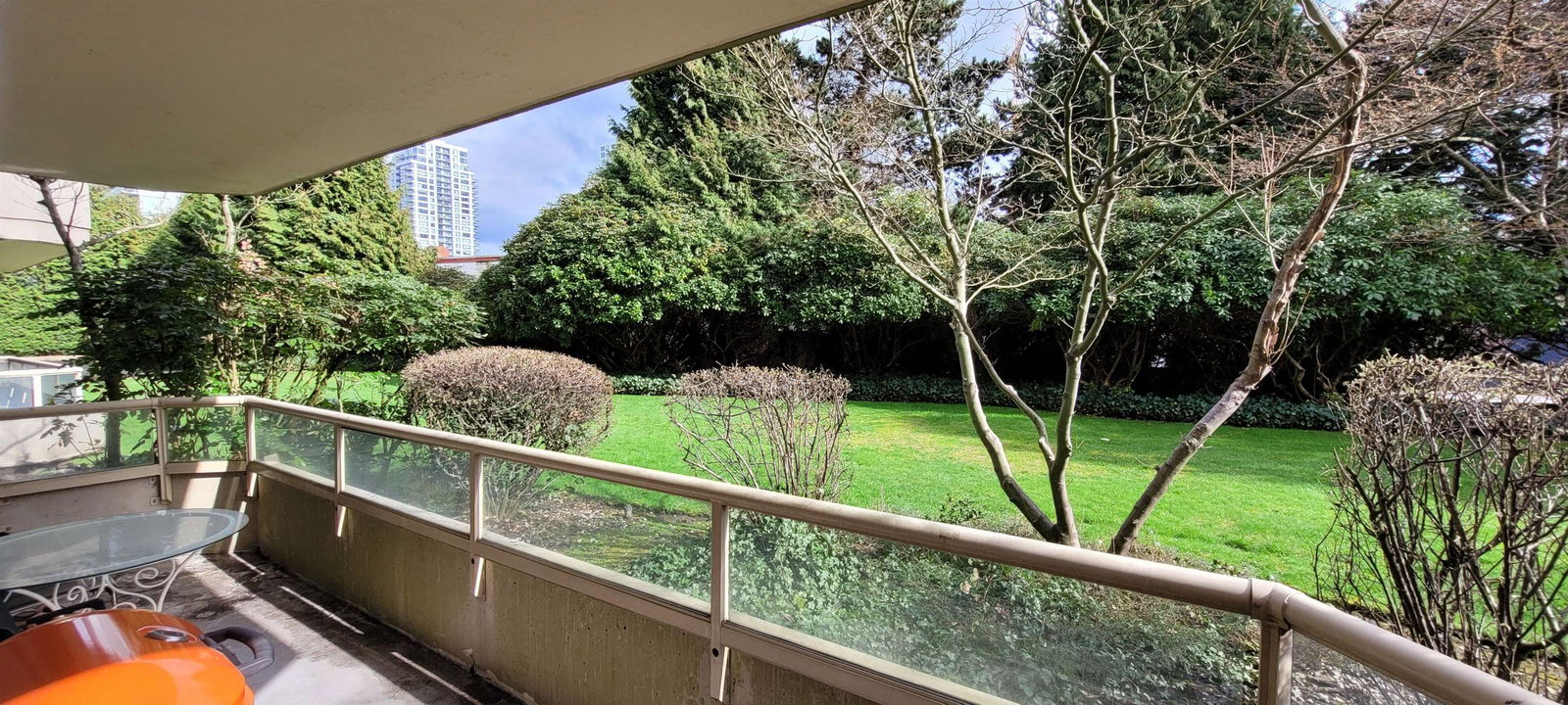 Listing Image 22