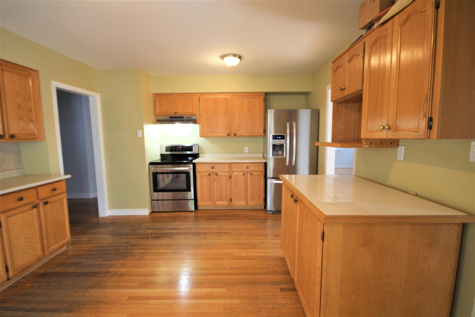 Listing Image 10