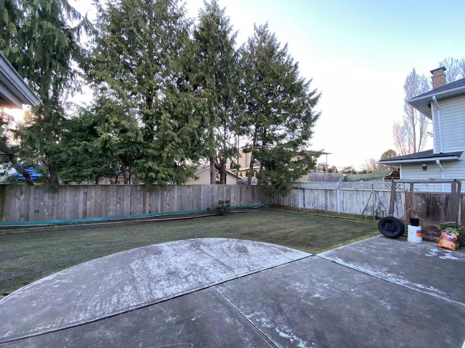Listing Image 17