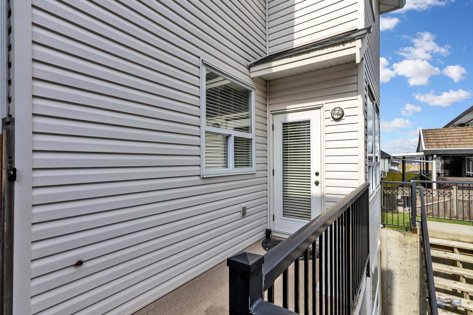 Listing Image 29