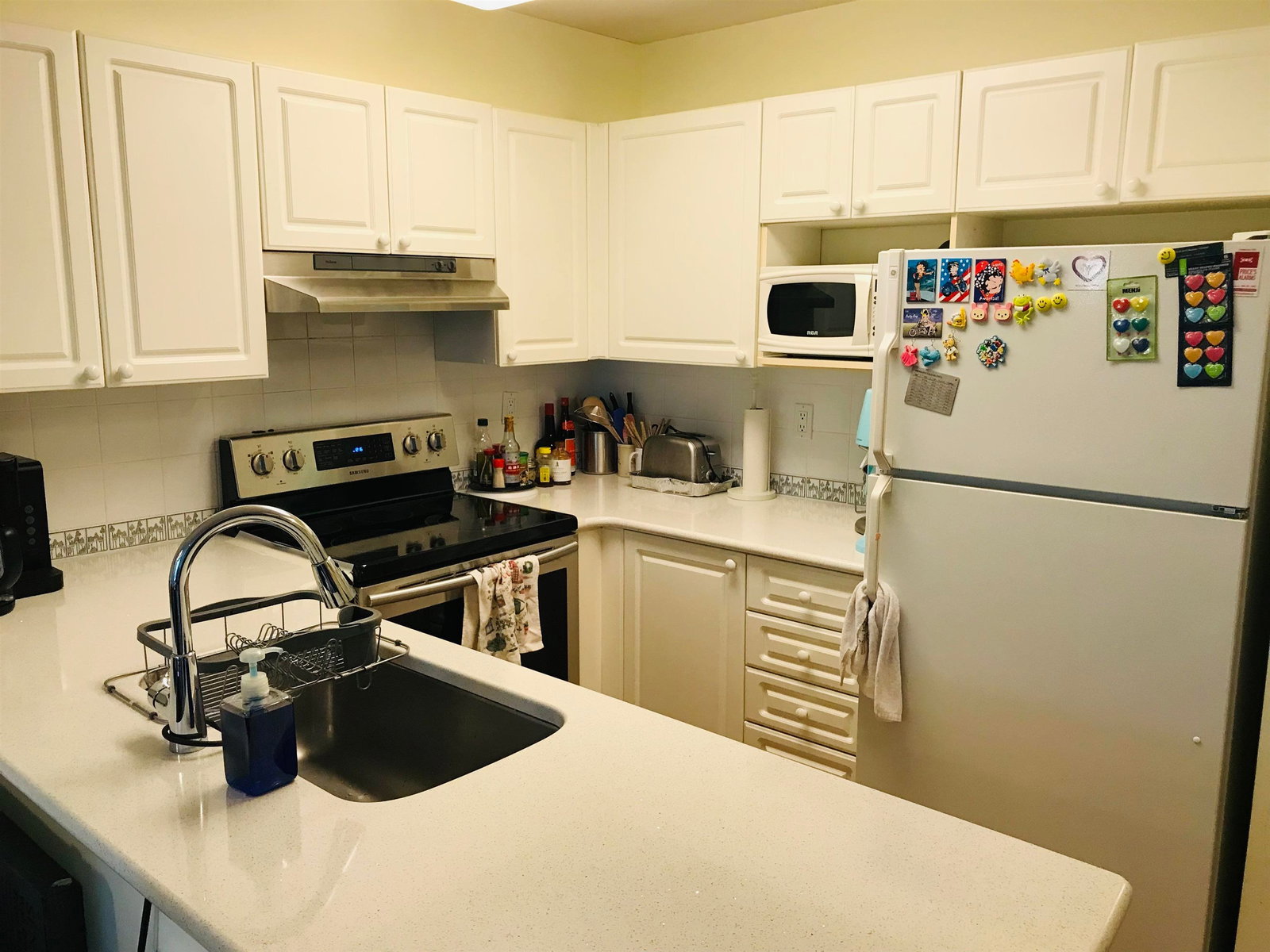 Listing Image 3