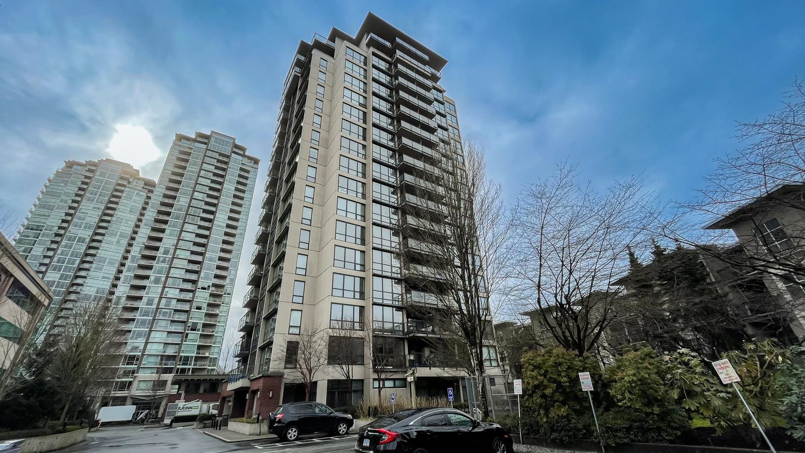 Listing Image 21