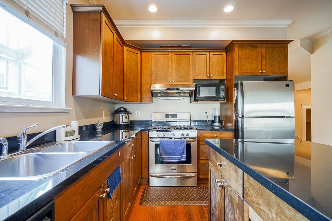Listing Image 14