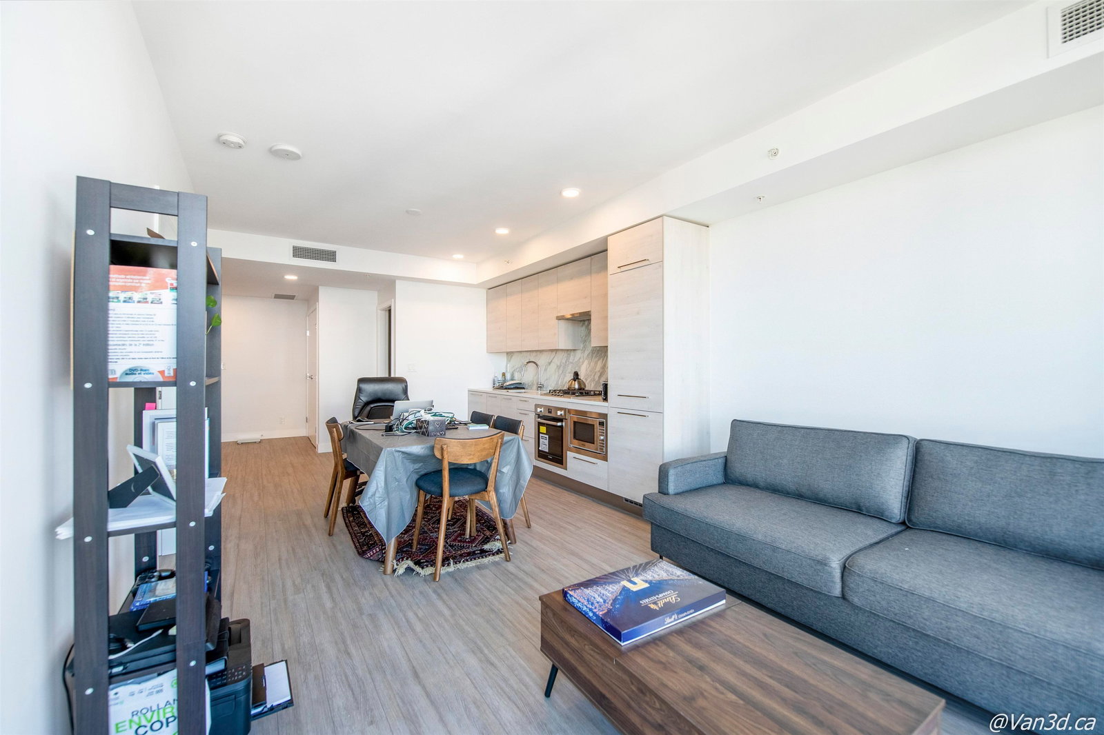 Listing Image 8