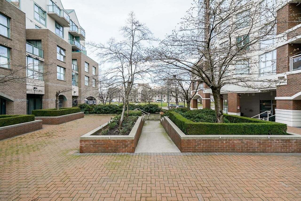 Listing Image 31