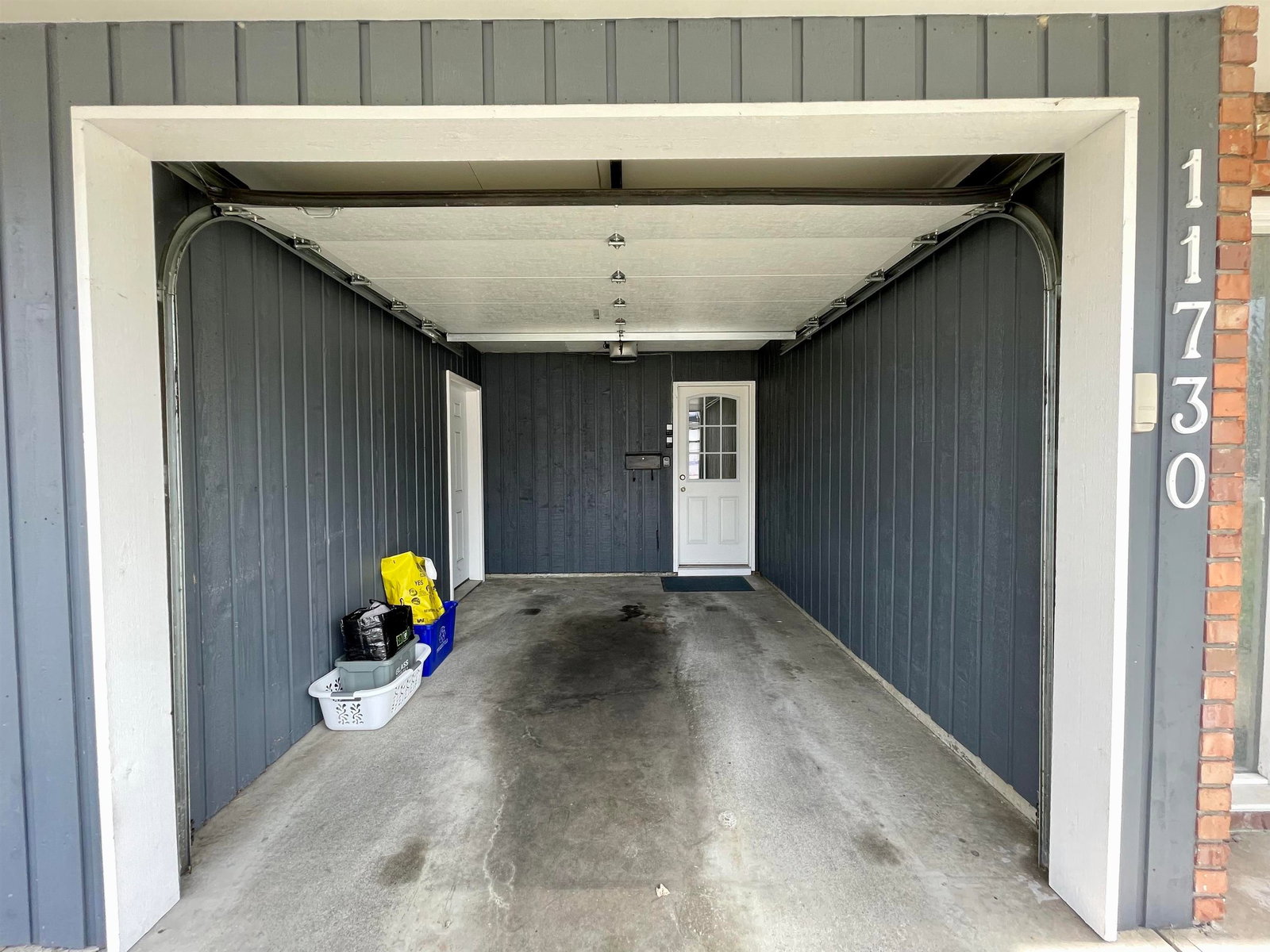 Listing Image 38
