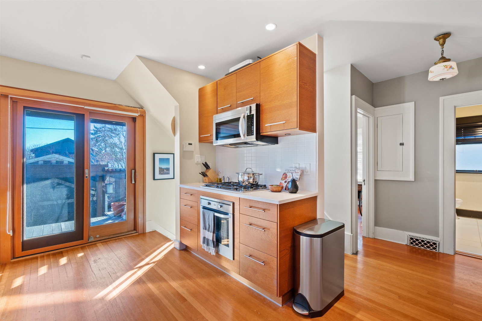 Listing Image 13