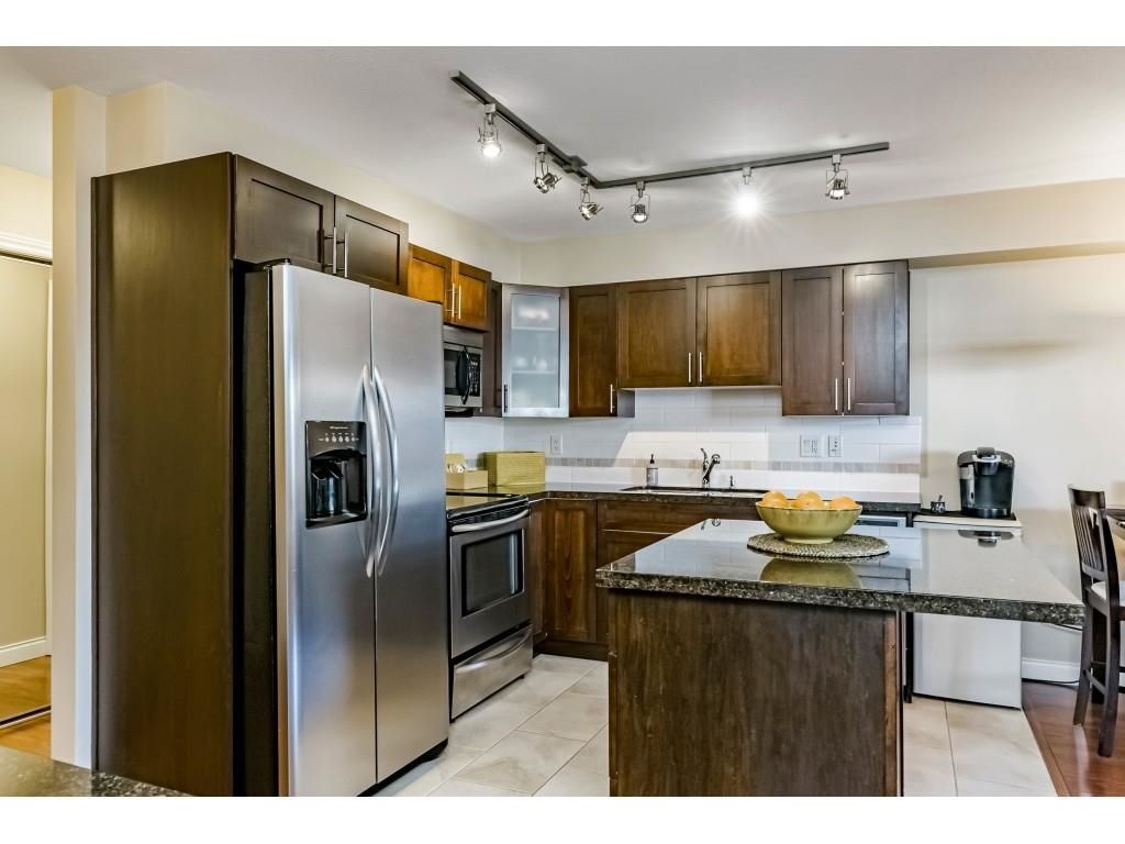 Listing Image 16