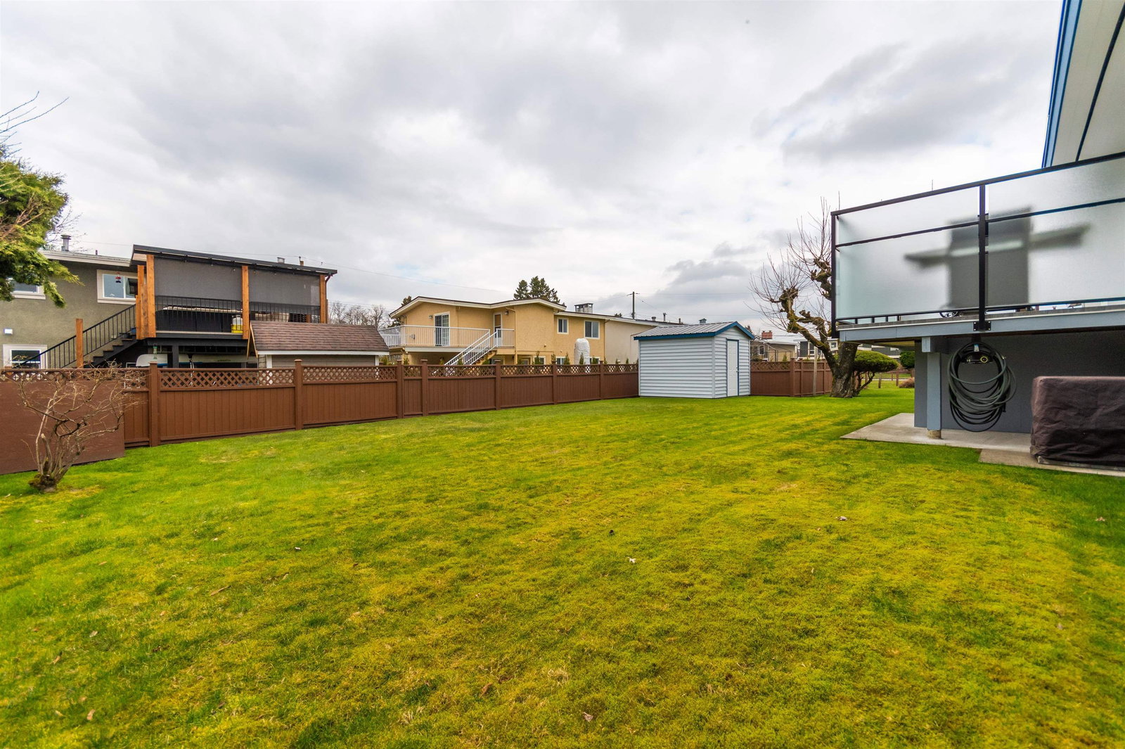 Listing Image 8