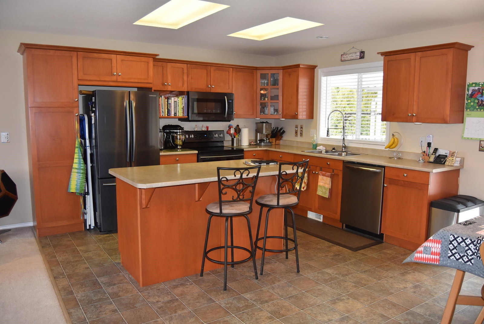 Listing Image 9