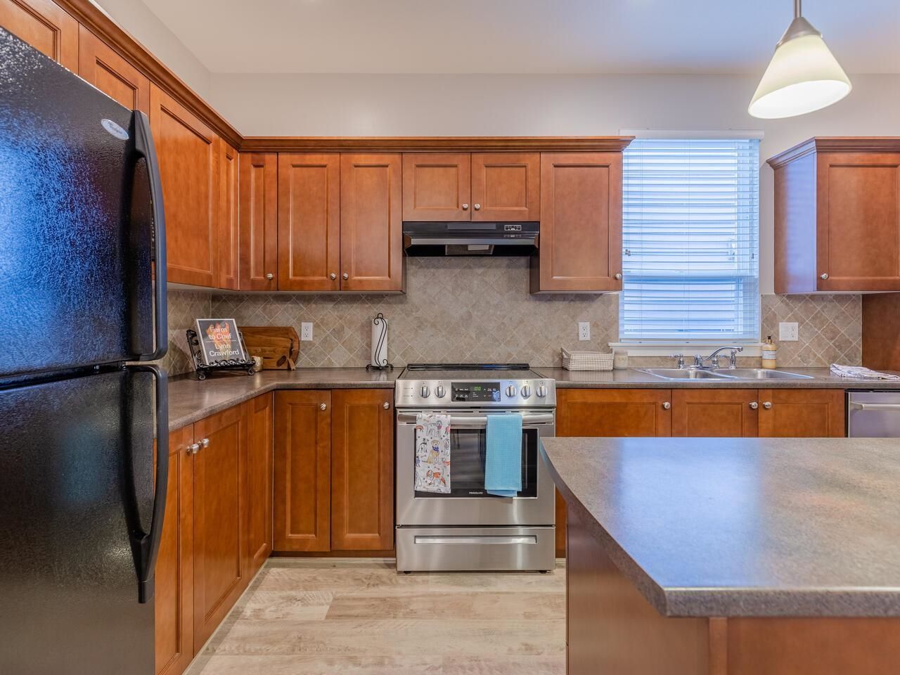 Listing Image 13