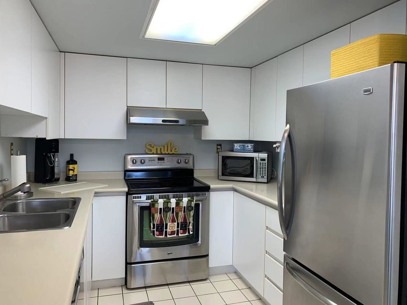 Listing Image 11