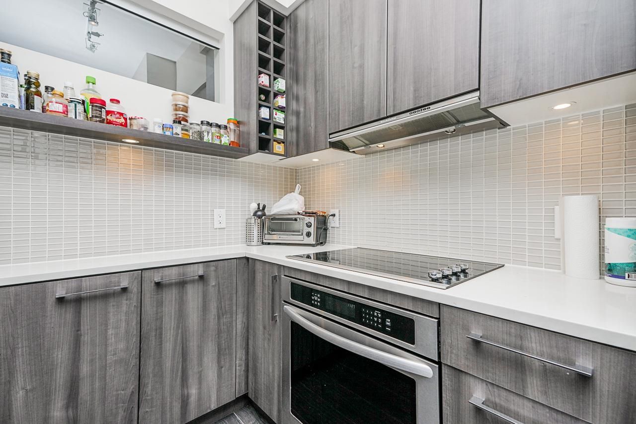 Listing Image 9