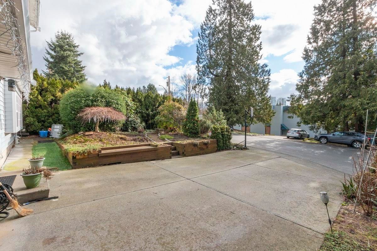 Listing Image 21