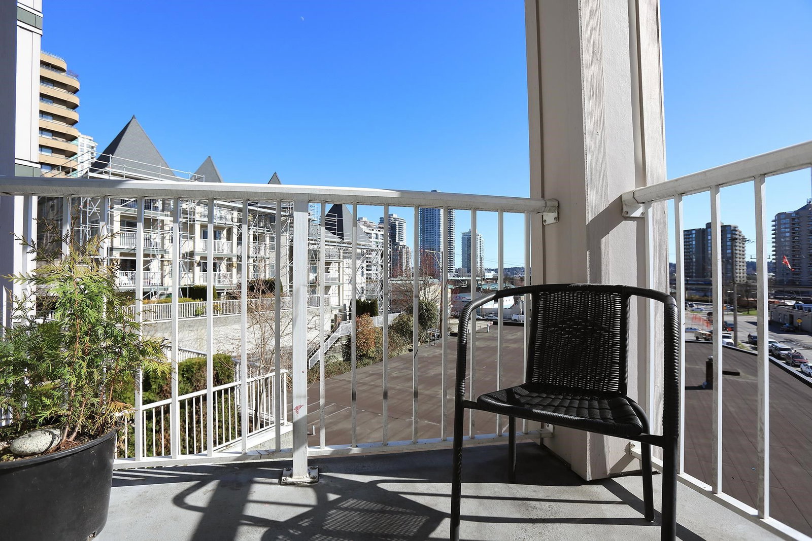 Listing Image 19