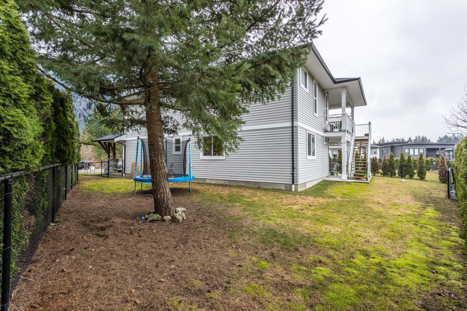 Listing Image 40