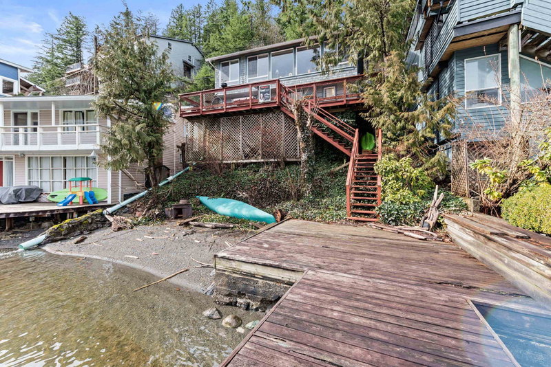 36 Lakeshore Drive, Cultus Lake, V2R 5A1 | Image 2