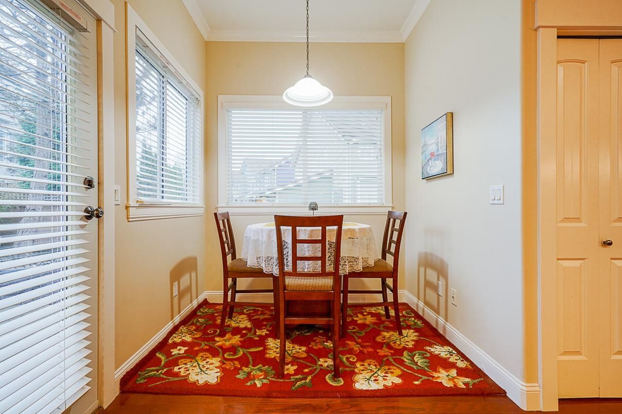 Listing Image 14