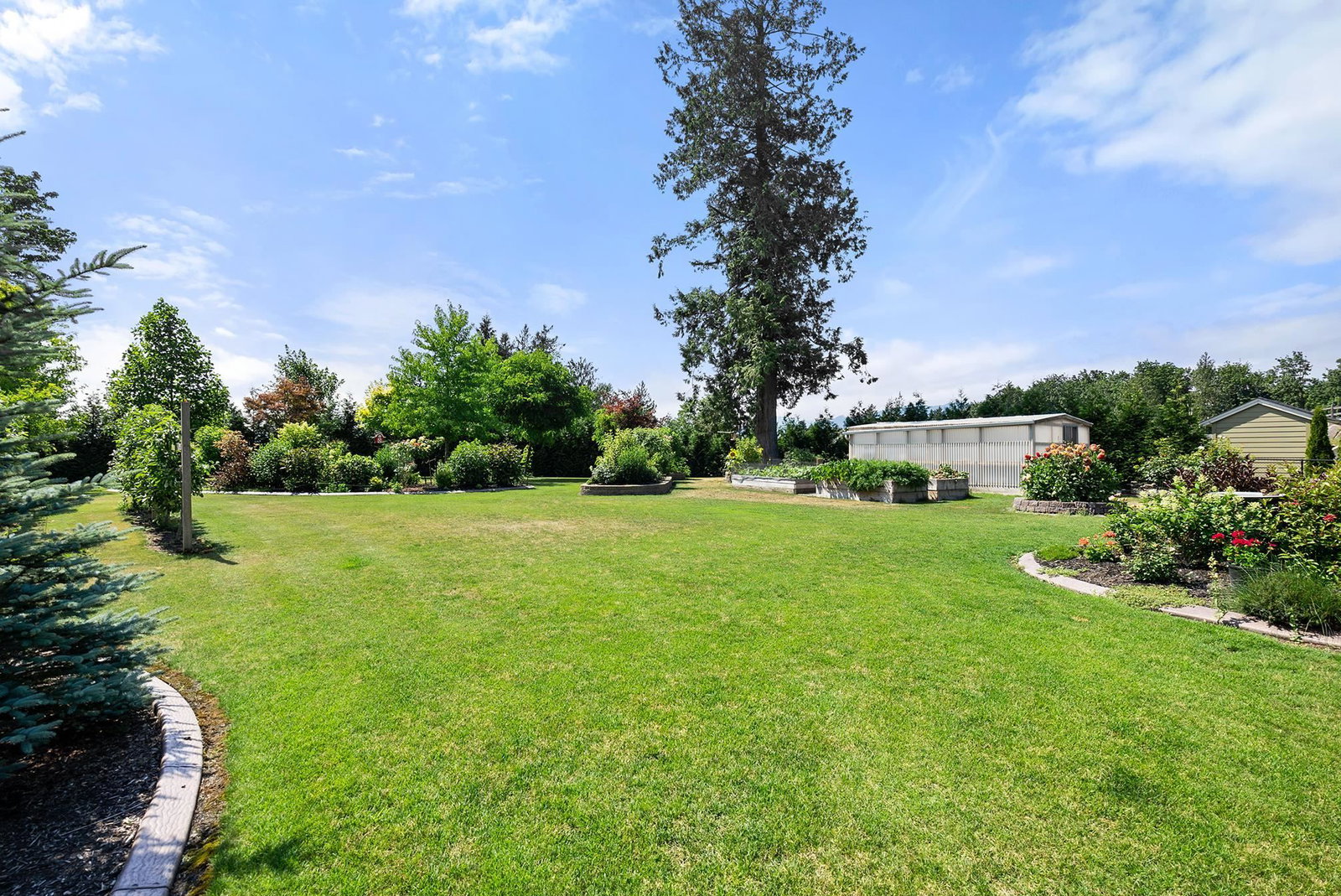 Listing Image 24