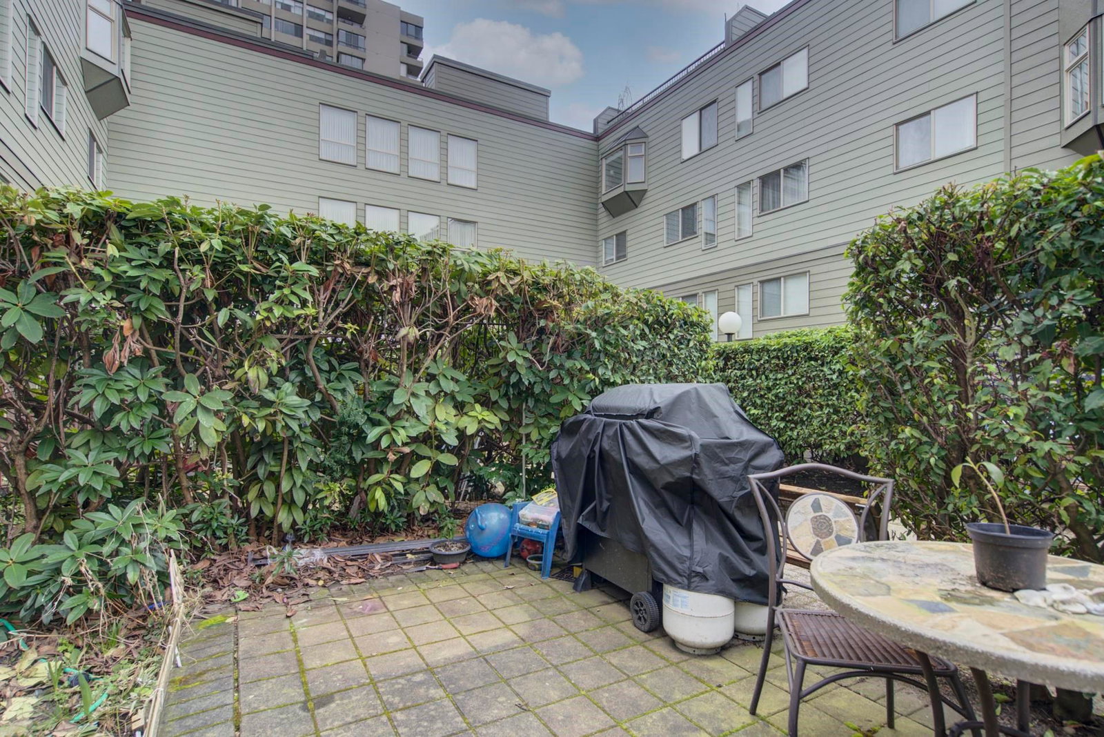 Listing Image 18