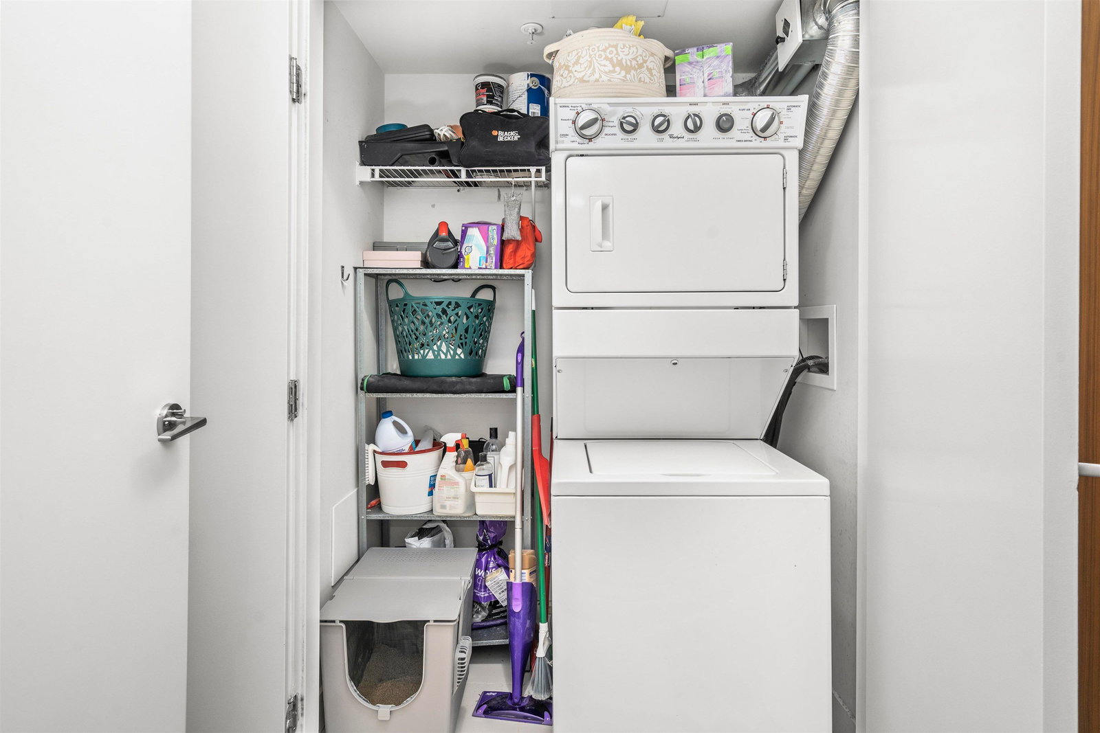 Listing Image 14