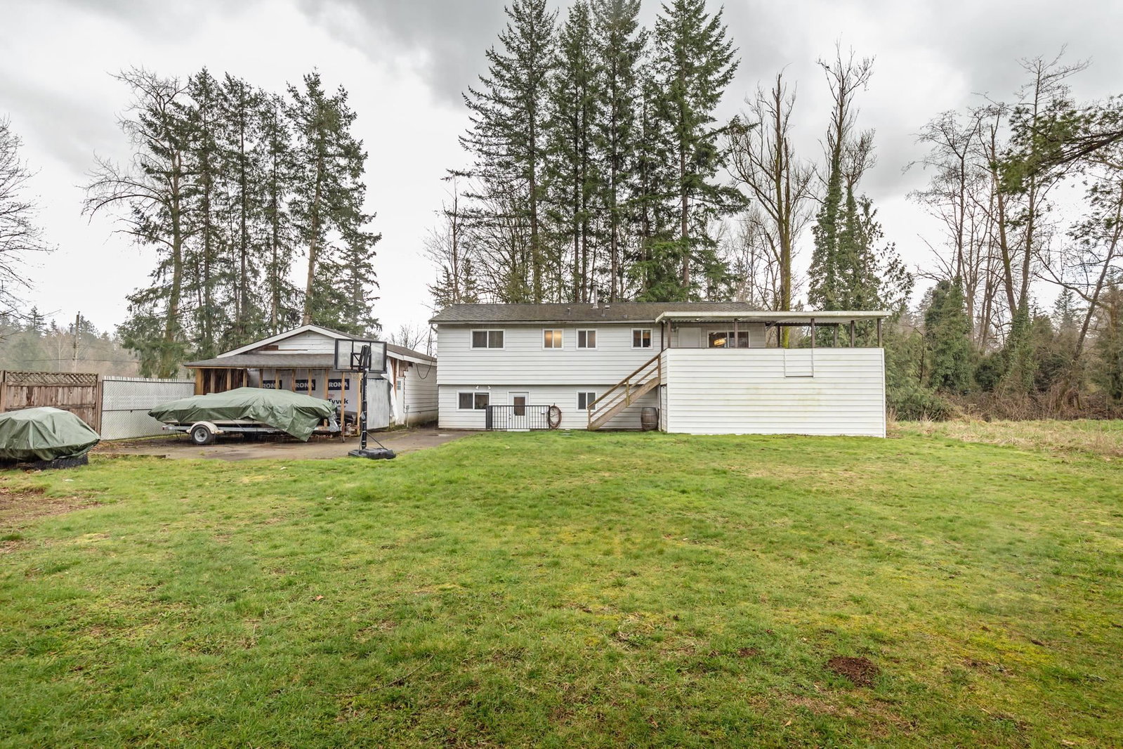 Listing Image 19