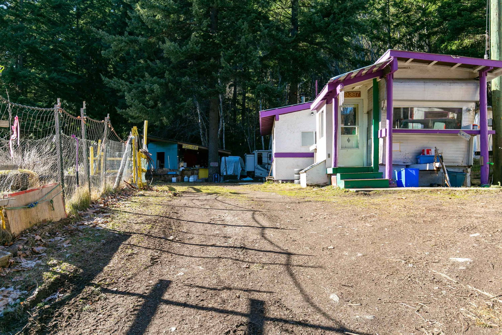 Listing Image 16