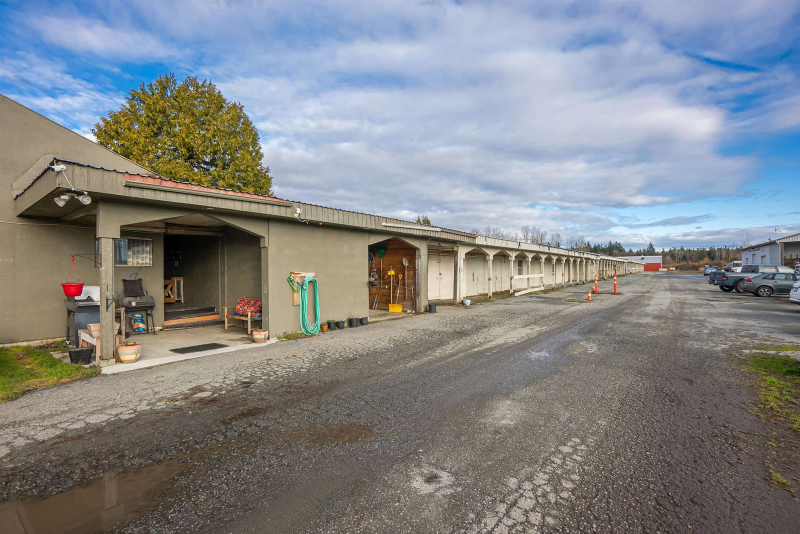 Listing Image 22