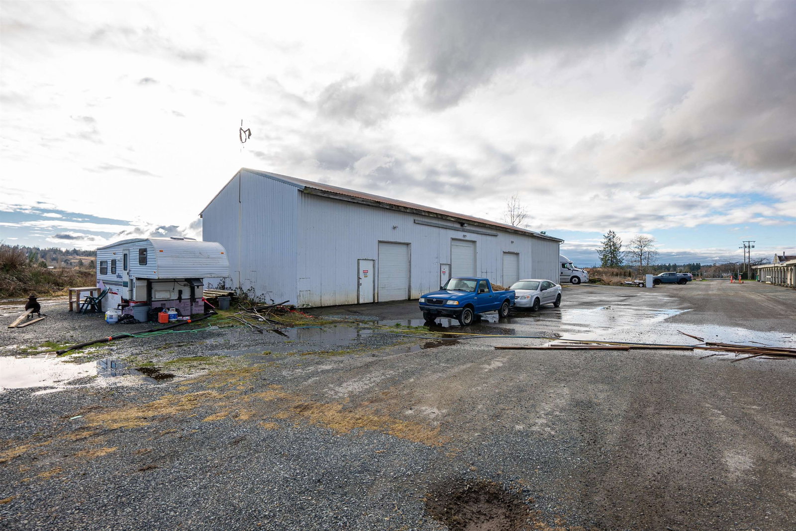 Listing Image 24