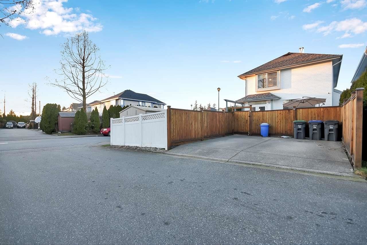 Listing Image 39