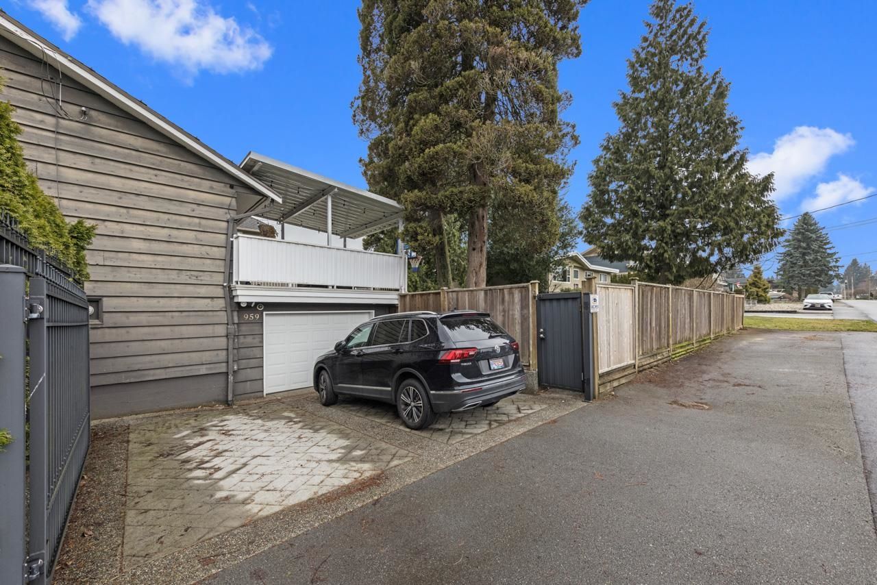Listing Image 23