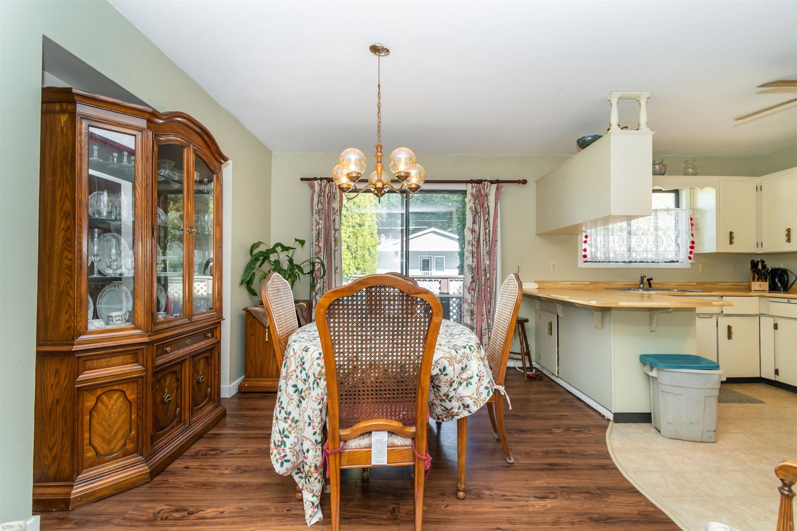 Listing Image 17