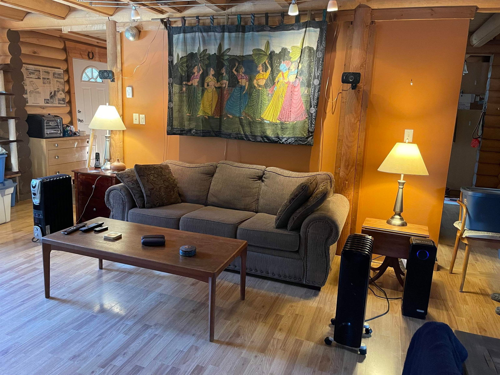 Listing Image 9