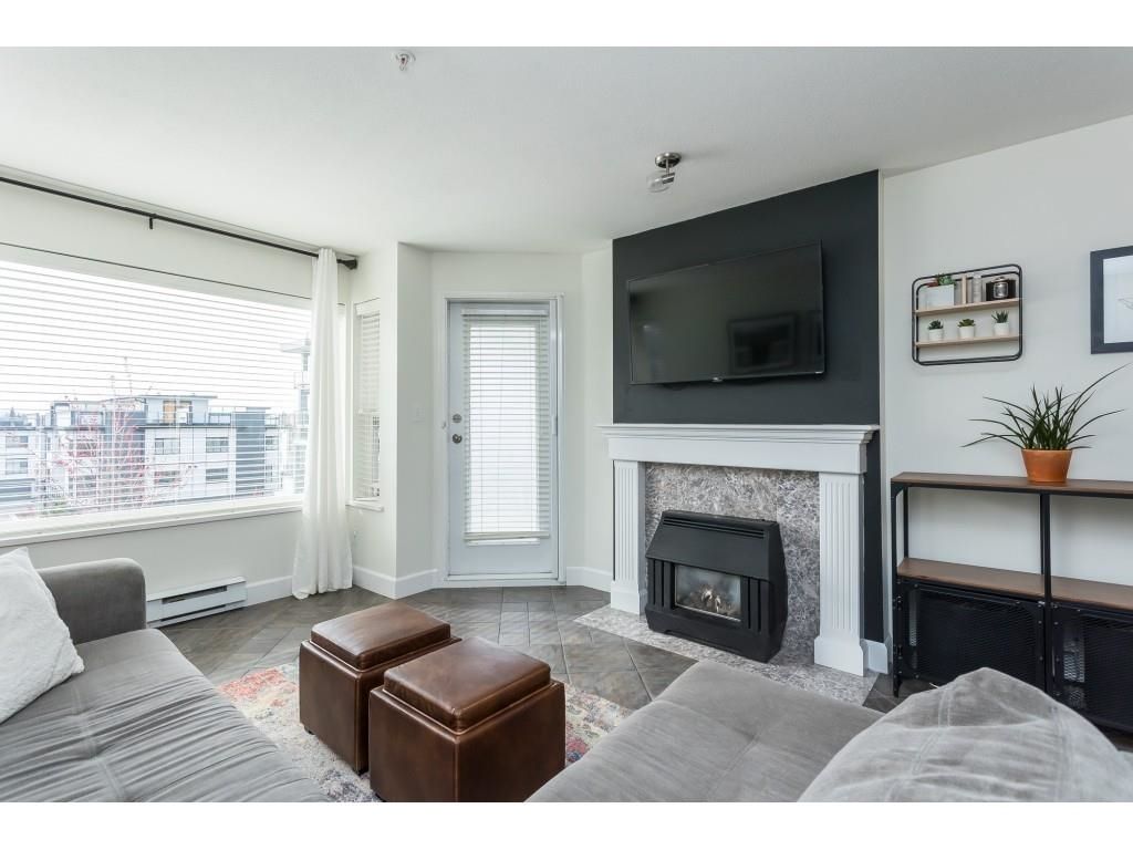 Listing Image 17