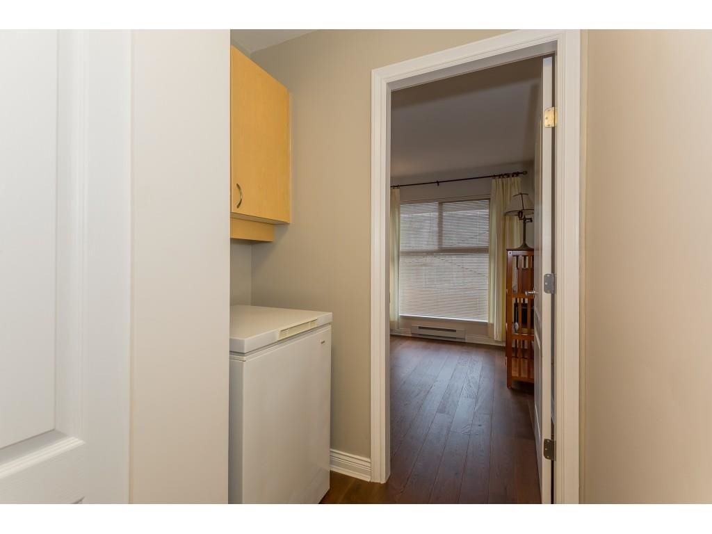 Listing Image 25