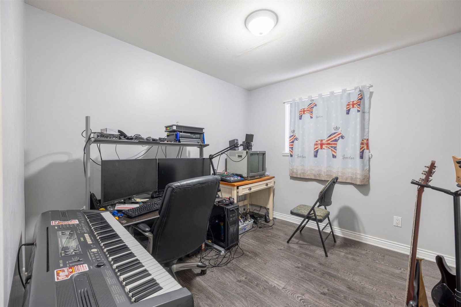 Listing Image 23