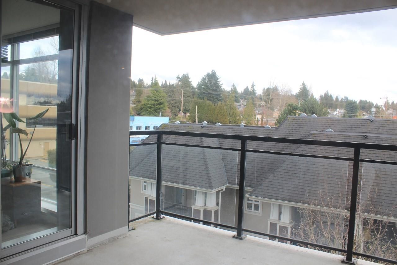 Listing Image 5