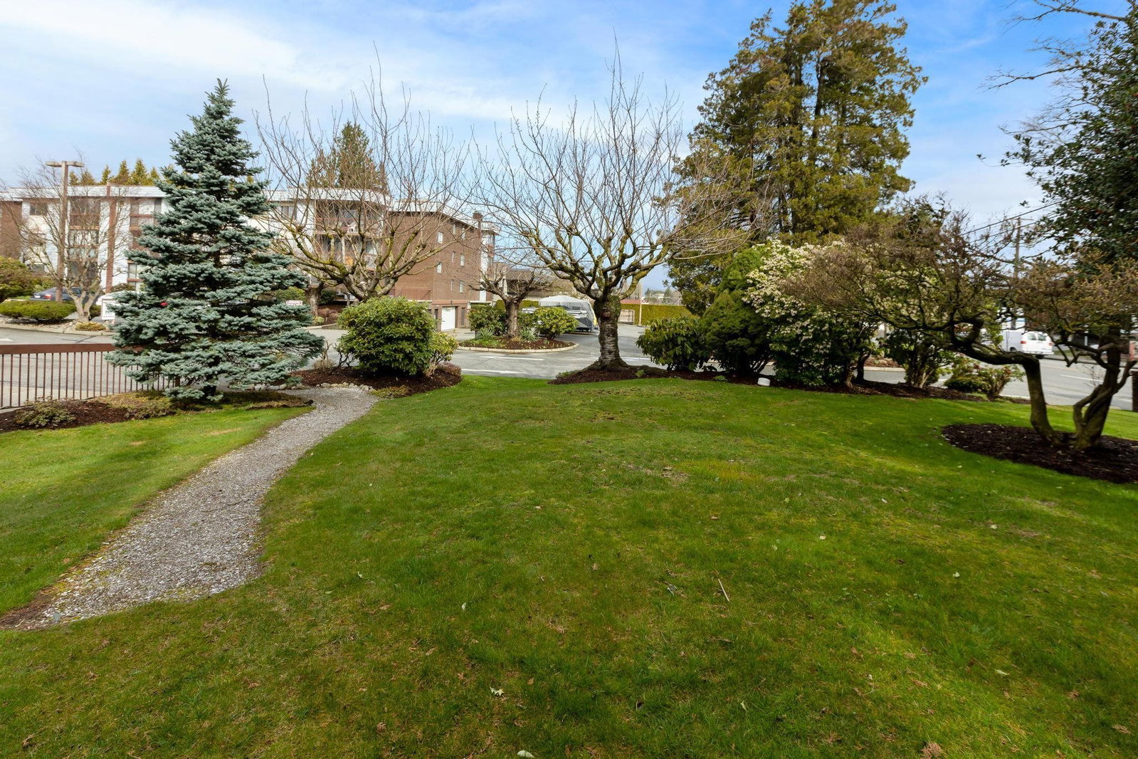 Listing Image 28