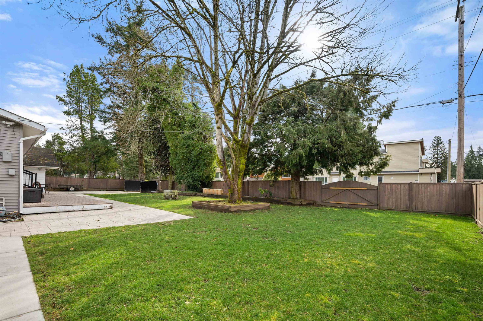 Listing Image 25