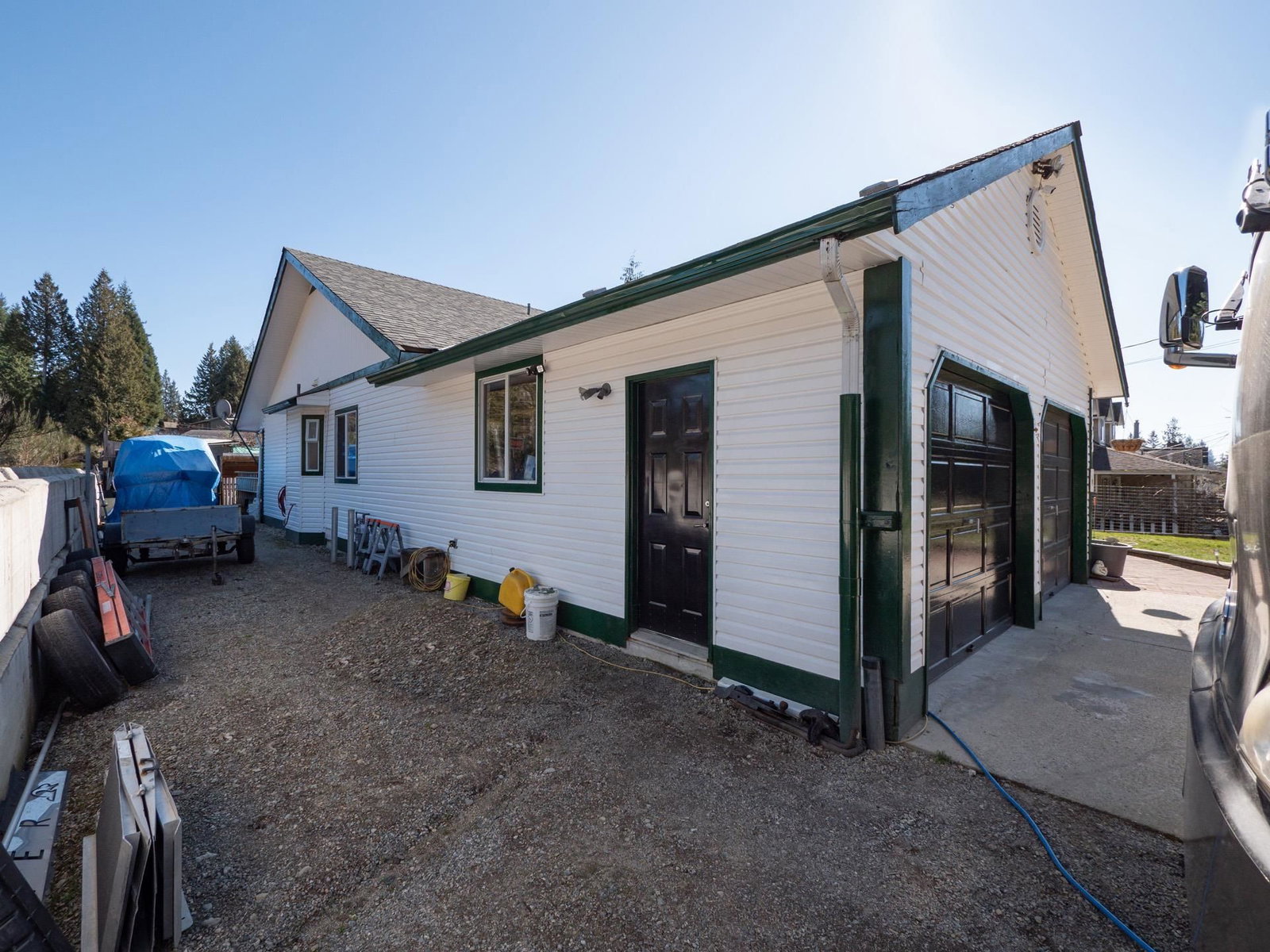 Listing Image 24