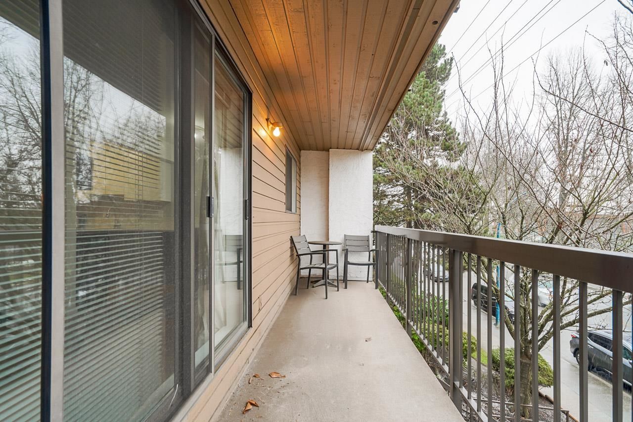 Listing Image 17