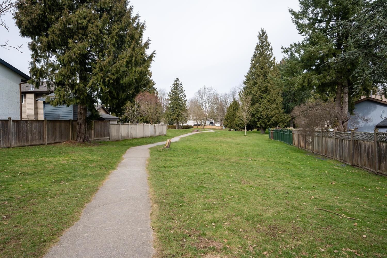 Listing Image 26
