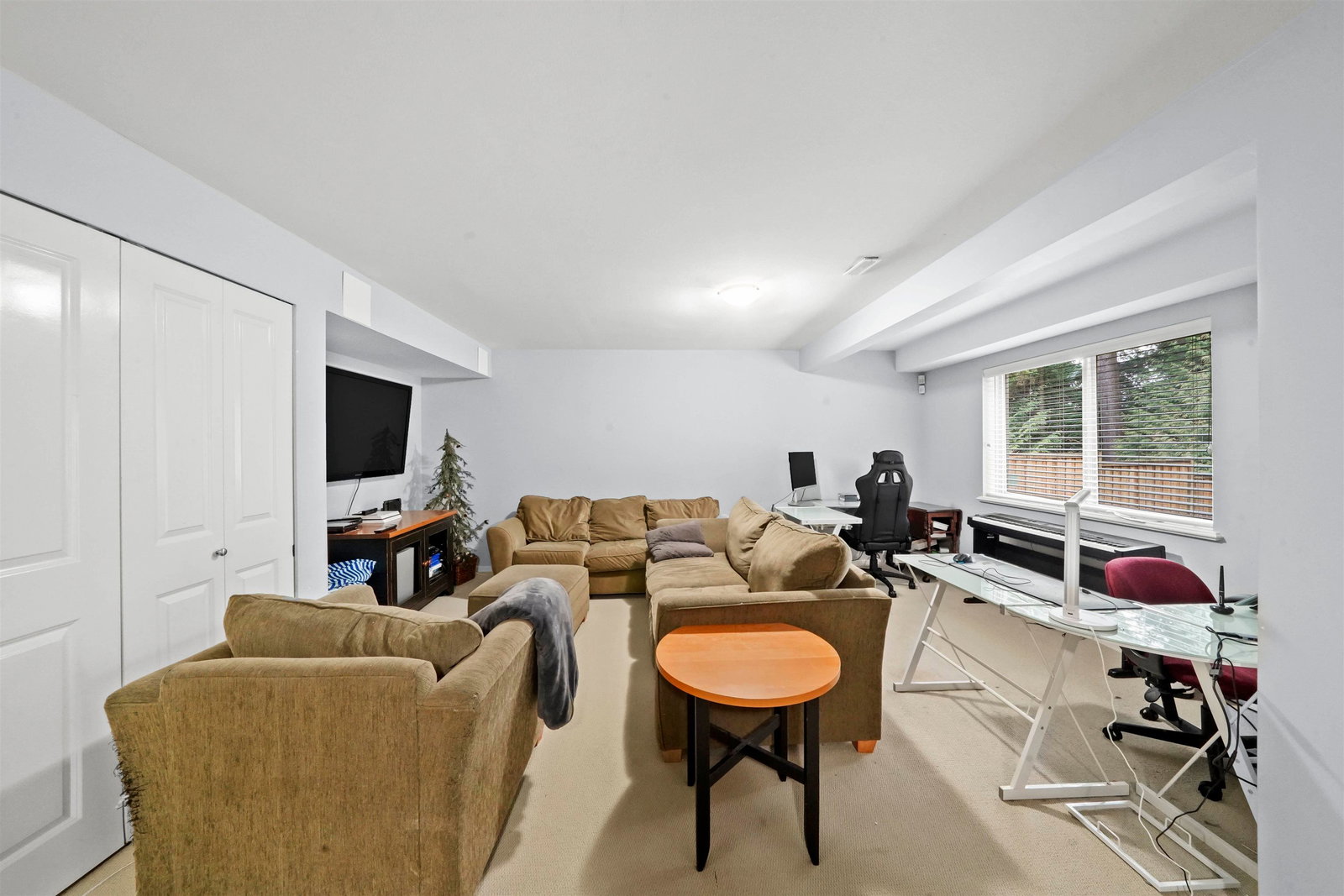 Listing Image 30