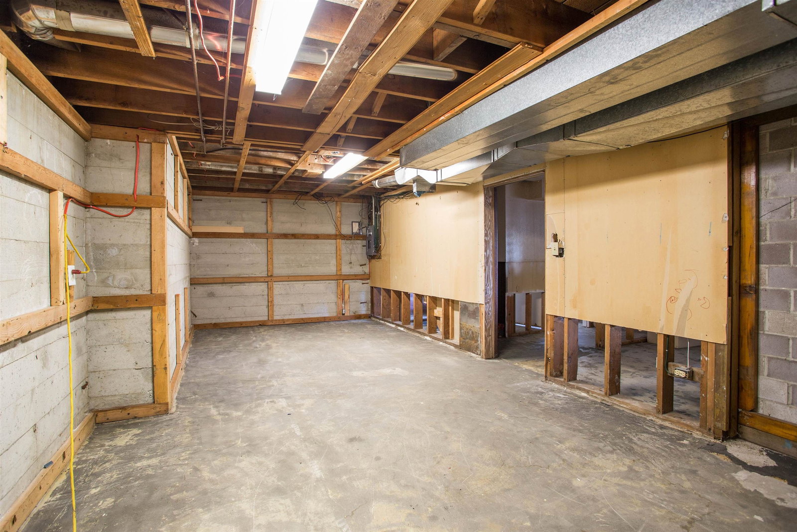 Listing Image 24