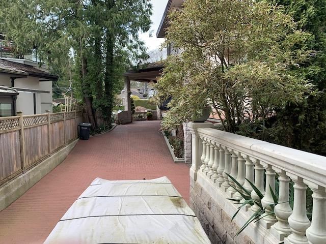 Listing Image 32