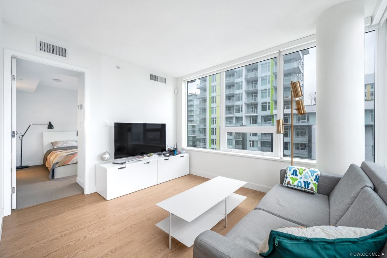 Listing Image 10