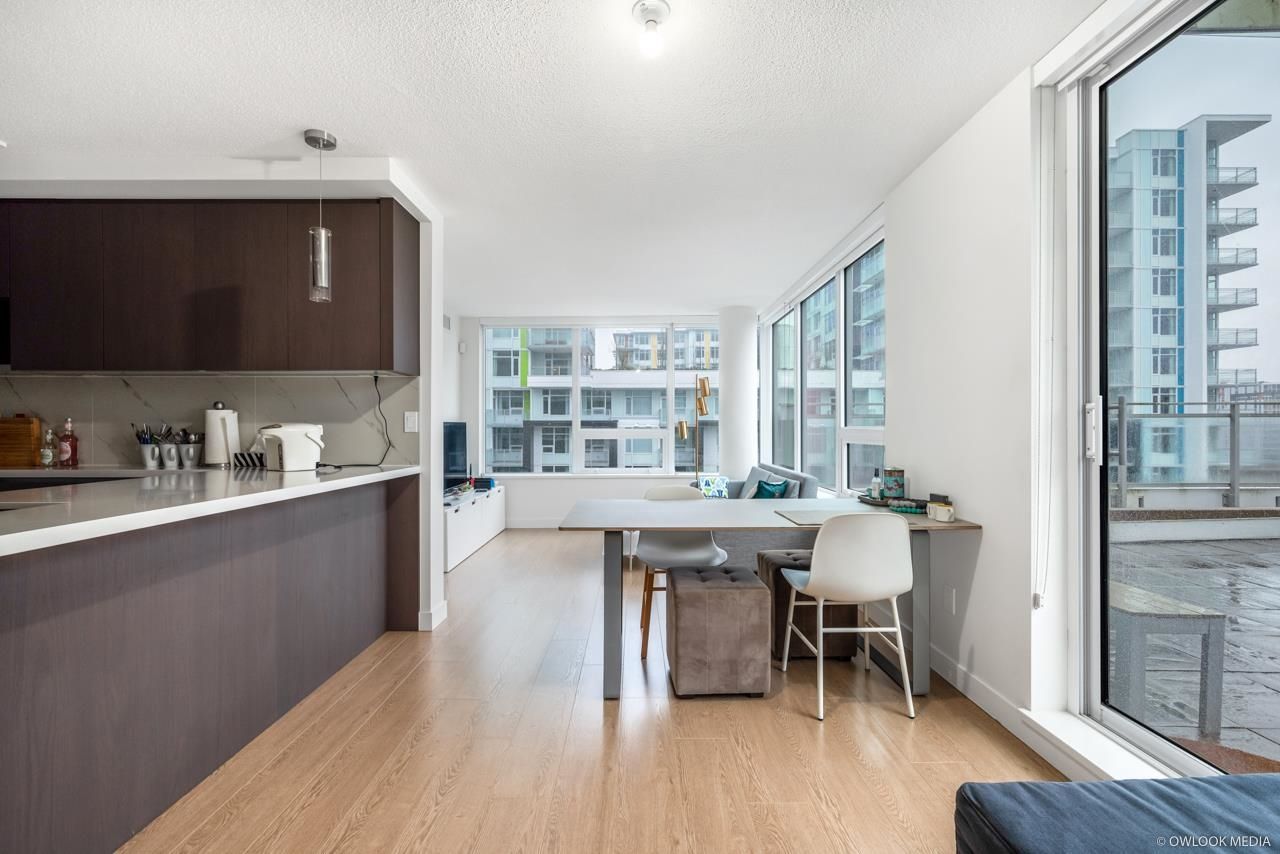 Listing Image 19